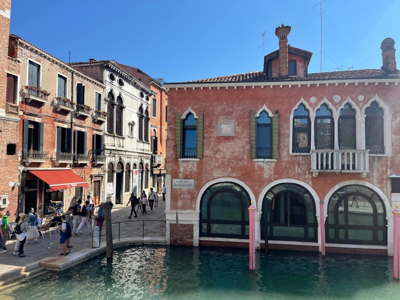 Ca'Dei Nonni Canal View Venice Exterior photo